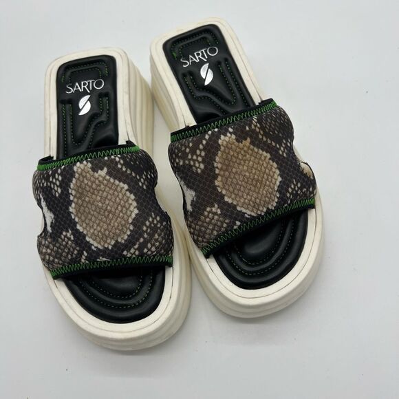 Franco Sarto

Vina 2 by SARTO - Picture 5 of 7